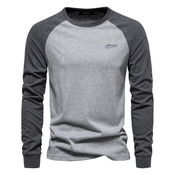 Sporty Long Sleeve Shirt